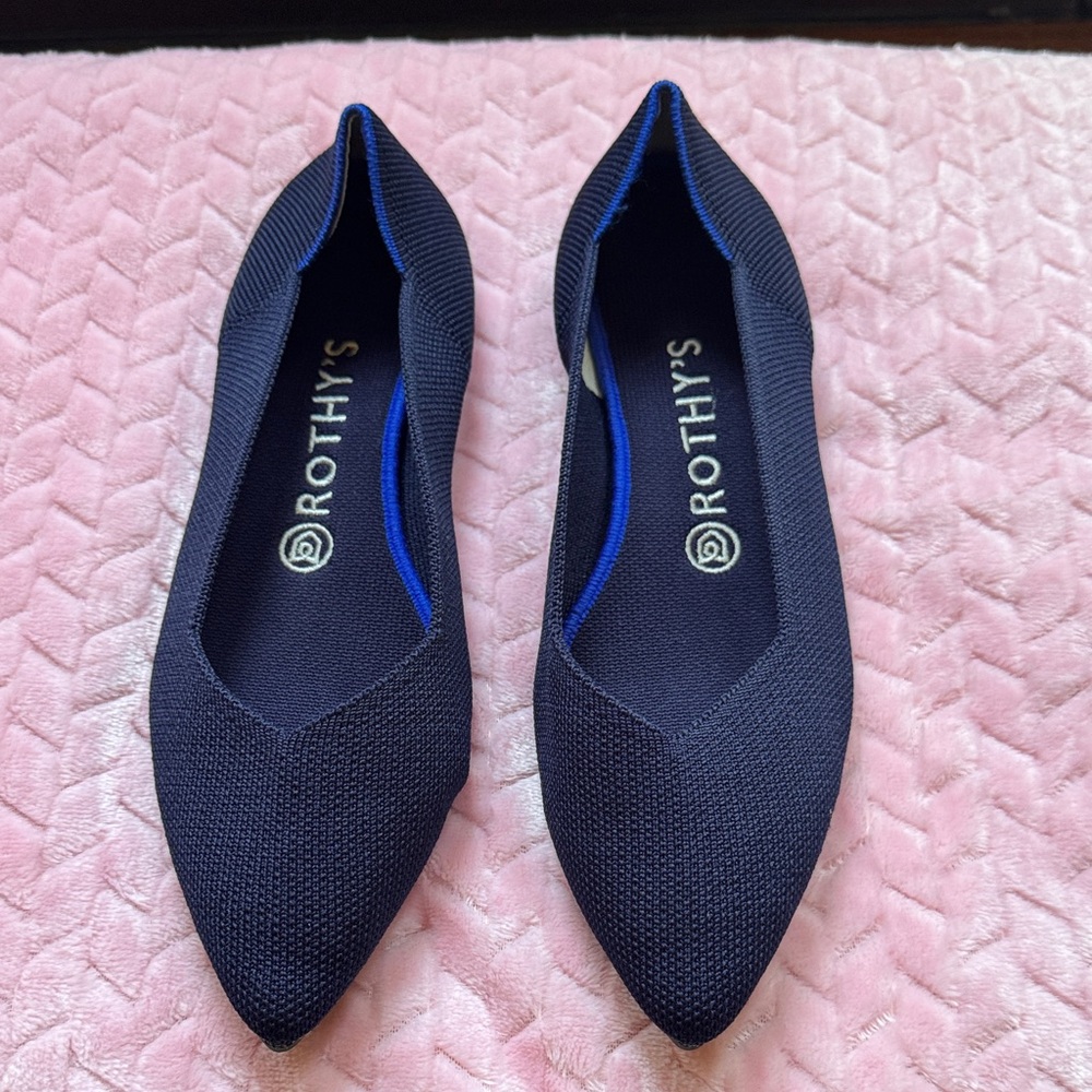 Rothy's Navy Pointed Knit Flats with Blue Trim Size 6W